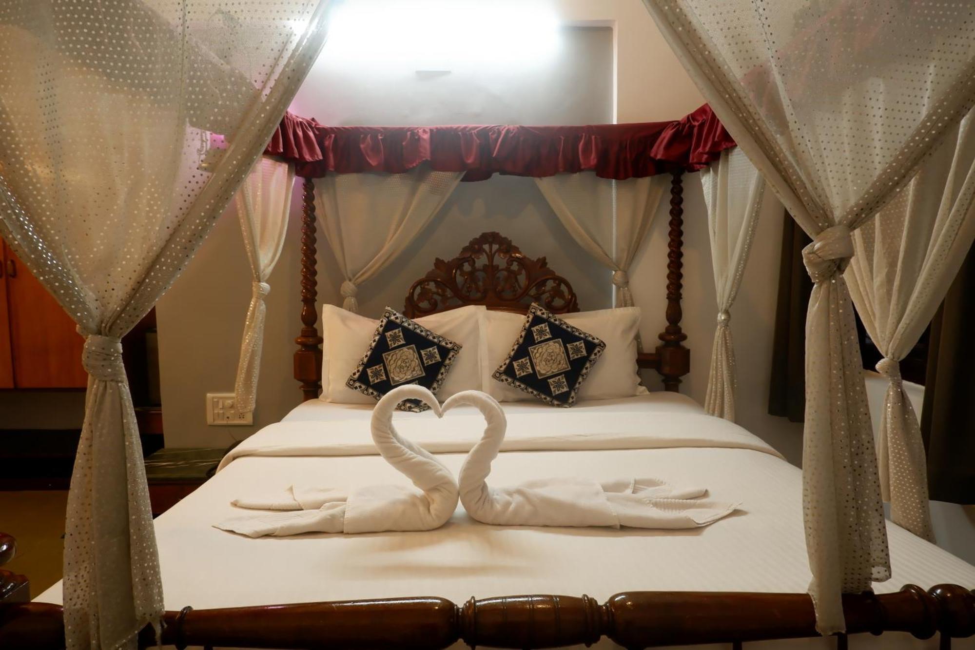 Falcon Resorts By Dia Hotels Calangute Zewnętrze zdjęcie
